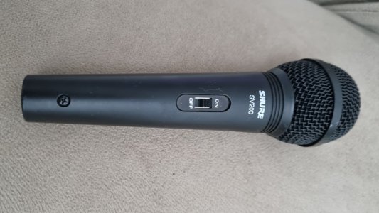 Microfone Shure SV200